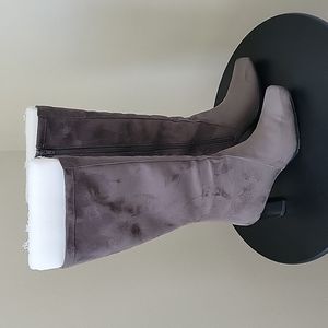 Fake Swade 2.5 heel gray boots